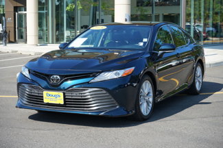 Used 2018 Toyota Camry XLE image 1