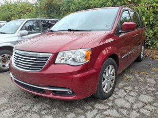 Used 2016 Chrysler Town & Country Touring video 1