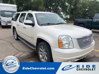 Used 2013 GMC Yukon XL Denali image 1