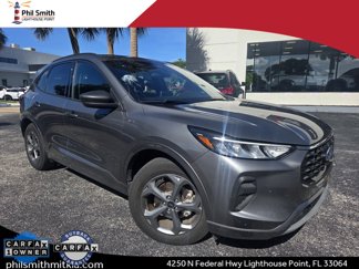 Used 2024 Ford Escape ST-Line image 1
