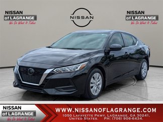 Used 2022 Nissan Sentra S image 1