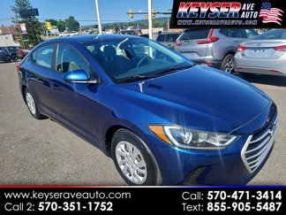 Used 2017 Hyundai Elantra SE w/ Cargo Package image 1