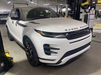Used 2024 Land Rover Range Rover Evoque Dynamic SE image 1