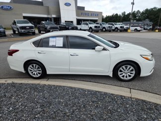 Used 2018 Nissan Altima 2.5 S image 1
