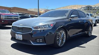 Used 2017 Kia Cadenza Limited image 1