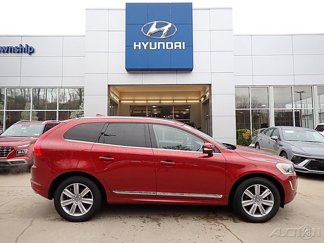 Used 2017 Volvo XC60 T5 Inscription w/ Preferred Option Package image 1