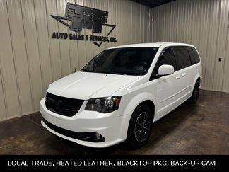 Used 2017 Dodge Grand Caravan SXT w/ Driver Convenience Group image 1