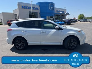 Used 2017 Toyota RAV4 Platinum image 1