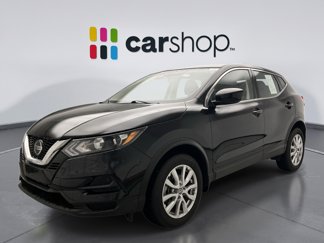 Used 2021 Nissan Rogue Sport S image 1