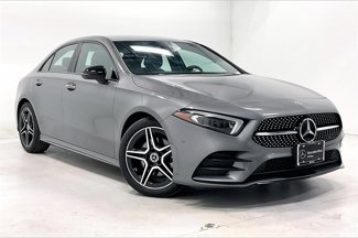 Used 2022 Mercedes-Benz A 220 image 1