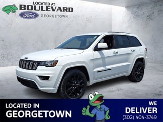 Used 2018 Jeep Grand Cherokee Altitude image 1