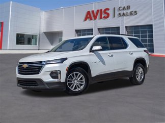 Used 2023 Chevrolet Traverse LT image 1