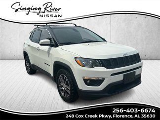 Used 2018 Jeep Compass Latitude w/ Cold Weather Group image 1