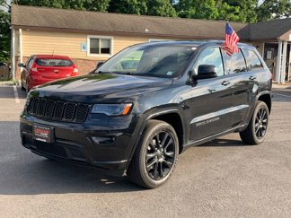 Used 2019 Jeep Grand Cherokee Altitude image 1