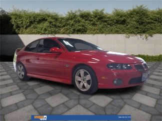 Used 2004 Pontiac GTO image 1