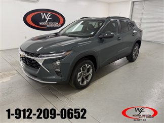New 2025 Chevrolet Trax LT w/ LT Convenience Package image 1