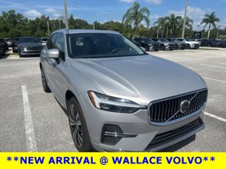 Used 2022 Volvo XC60 B5 Inscription image 1