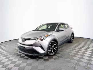Used 2018 Toyota C-HR XLE image 1