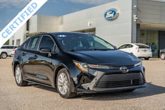 Used 2023 Toyota Corolla LE image 1