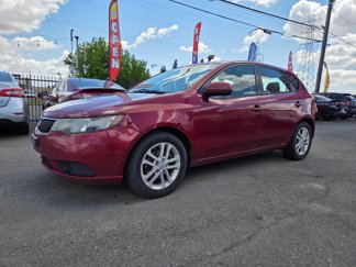 Used 2011 Kia Forte EX image 1