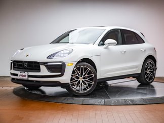 Used 2025 Porsche Macan image 1