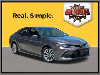 Used 2023 Toyota Camry LE image 1