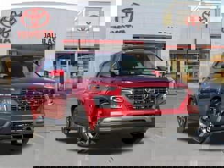 Used 2023 Hyundai Venue Limited image 1