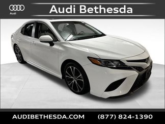 Used 2018 Toyota Camry L image 1