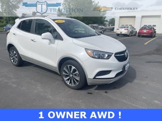Used 2022 Buick Encore Preferred image 1