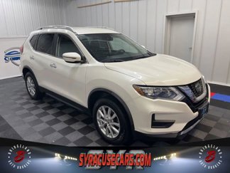 Used 2019 Nissan Rogue SV image 1