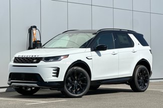 New 2025 Land Rover Discovery Sport Dynamic SE image 1