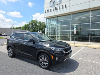 Used 2023 Kia Seltos SX image 1