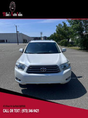 Used 2010 Toyota Highlander SE image 1