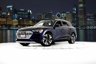 Used 2022 Audi e-tron Premium Plus image 1