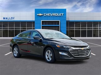 Used 2024 Chevrolet Malibu LT image 1