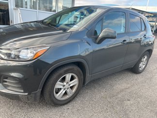 Used 2020 Chevrolet Trax LS w/ Tint and Cruise Package image 1
