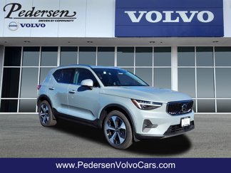 New 2025 Volvo XC40 B5 Plus w/ Protection Package Premier image 1