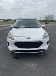 Used 2020 Ford Escape SE image 1