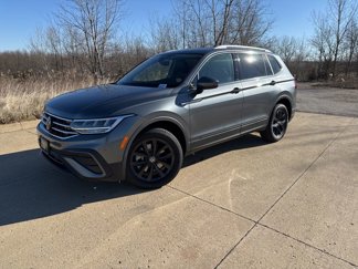 New 2024 Volkswagen Tiguan SE image 1