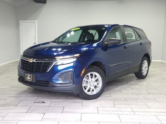 Used 2022 Chevrolet Equinox LS image 1