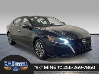Used 2024 Nissan Altima 2.5 SV image 1