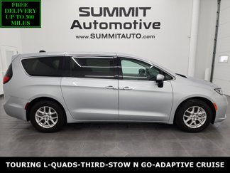 Used 2023 Chrysler Pacifica Touring-L image 1