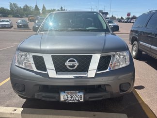 Used 2019 Nissan Frontier SV image 1