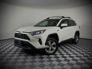 Used 2021 Toyota RAV4 XLE Premium image 1