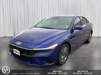 Used 2024 Hyundai Elantra SEL image 1