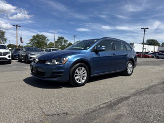 Used 2016 Volkswagen Golf S image 1