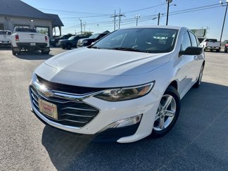 Used 2020 Chevrolet Malibu LS image 1