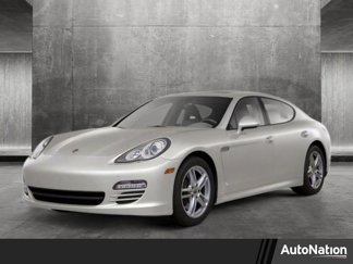 Used 2012 Porsche Panamera 4 image 1