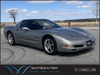 Used 2002 Chevrolet Corvette Coupe w/ Preferred Equipment Group2 image 1