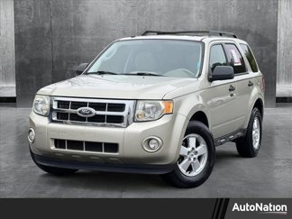 Used 2010 Ford Escape XLT image 1